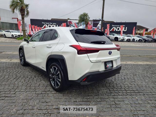 Lexus UX 2022-06 7272252-2