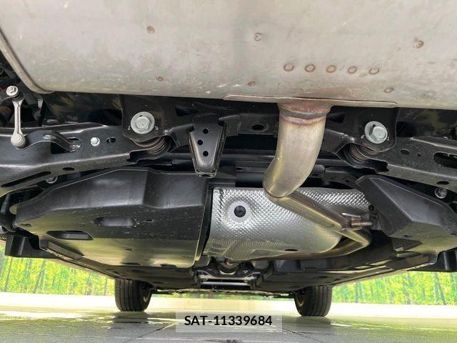 Lexus UX 2023-05 7328120-18