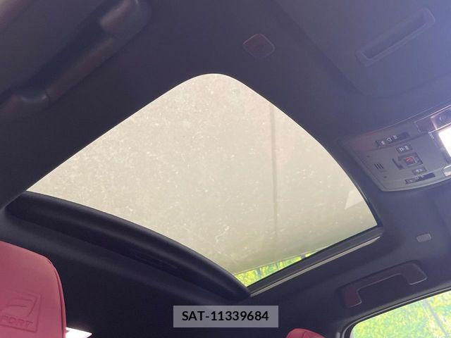 Lexus UX 2023-05 7328120-2