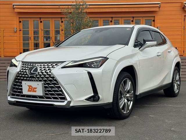 Lexus UX 2023-07 7328127-9
