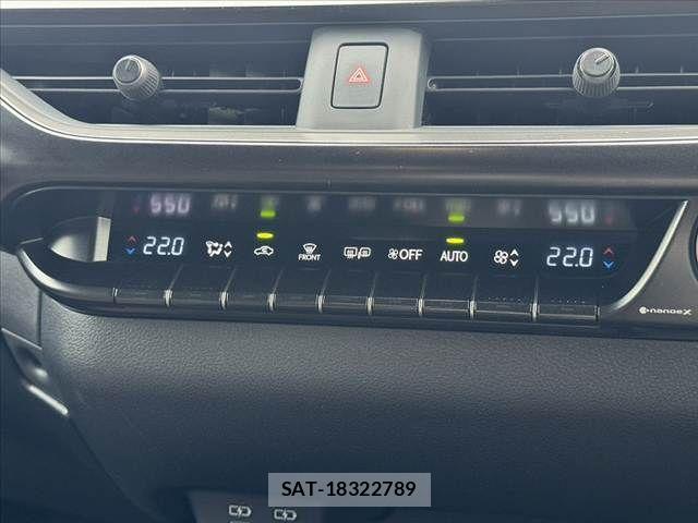 Lexus UX 2023-07 7328127-3