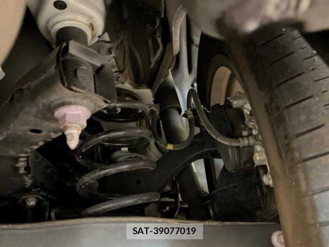 Lexus UX 2019-11 7328129-19