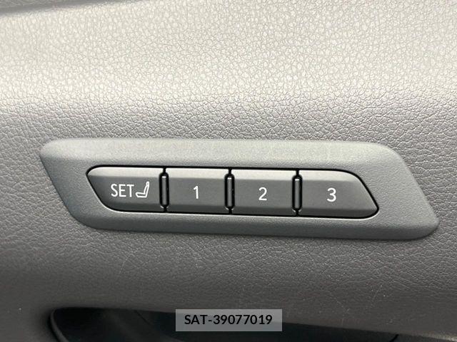 Lexus UX 2019-11 7328129-6