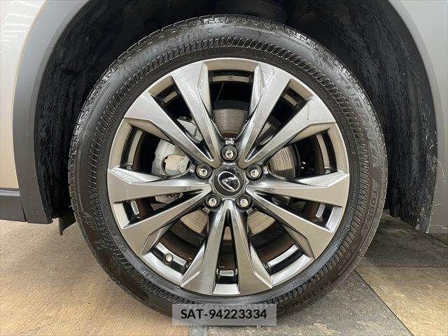 Lexus UX 2021-04 7328131-12