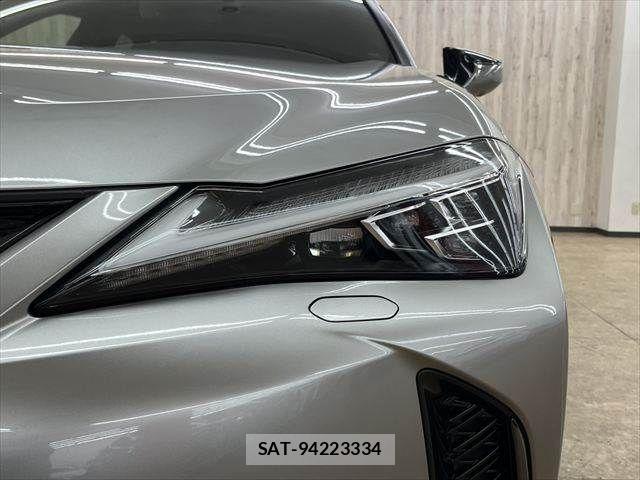 Lexus UX 2021-04 7328131-20