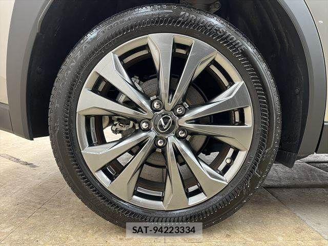 Lexus UX 2021-04 7328131-27