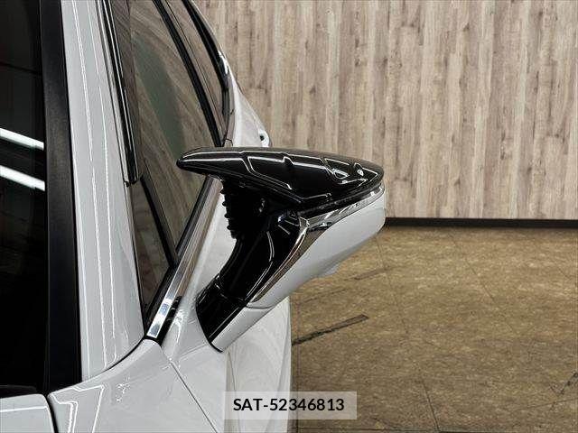 Lexus UX 2019-11 7358585-25