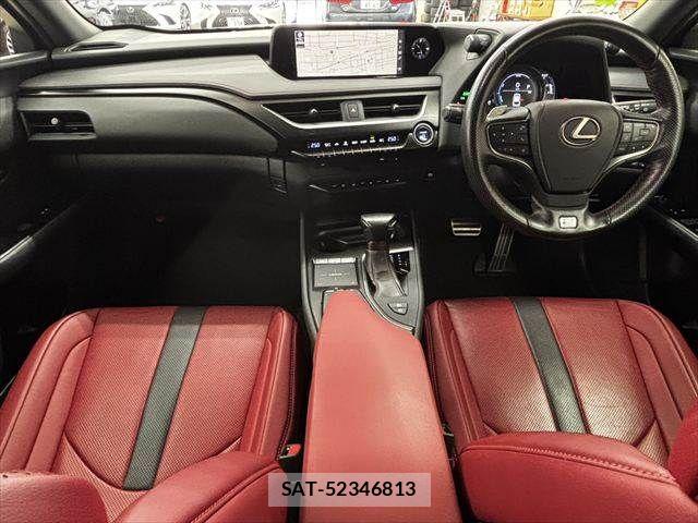 Lexus UX 2019-11 7358585-2