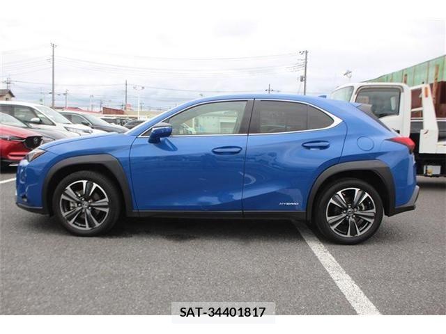 Lexus UX 2019-08 7358582-10