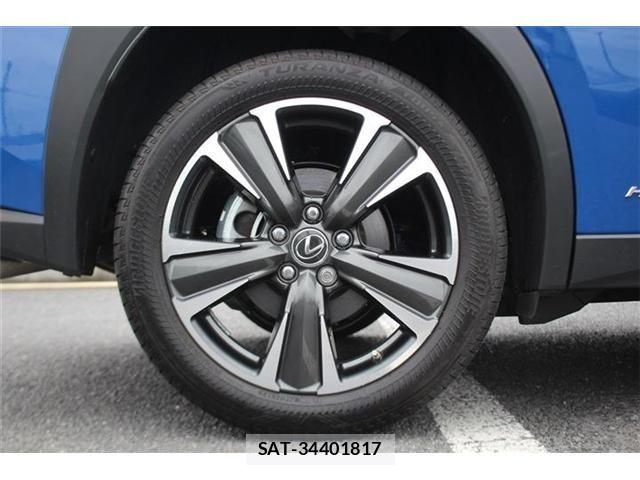 Lexus UX 2019-08 7358582-18