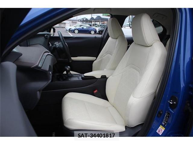 Lexus UX 2019-08 7358582-25