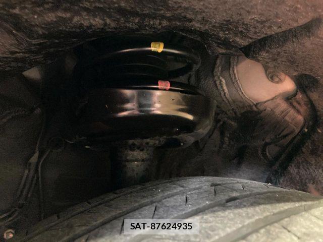 Lexus UX 2023-10 7358584-19