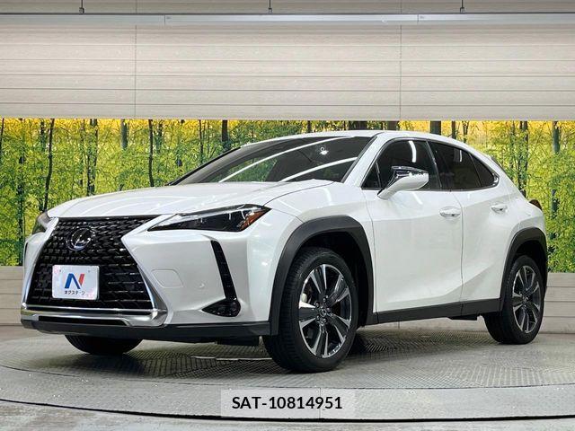 Lexus UX 2023-09 7358583-15