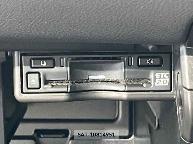 Lexus UX 2023-09 7358583-5