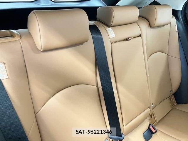 Lexus UX 2021-11 7392714-20