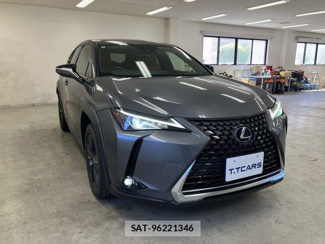 Lexus UX 2021-11 7392714-22