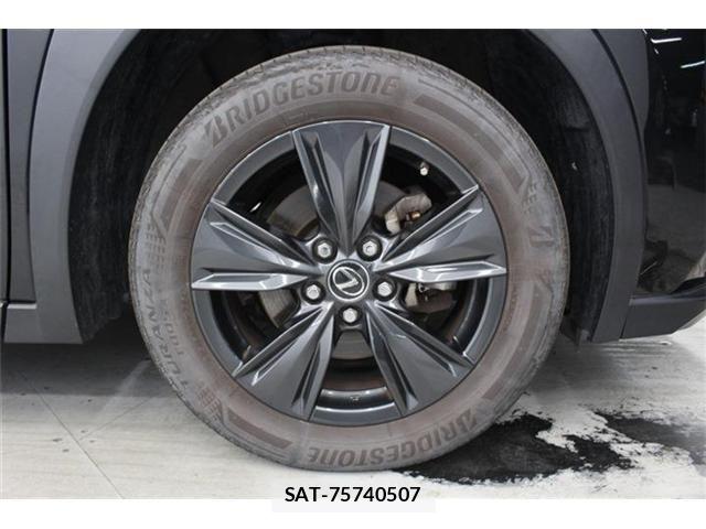 Lexus UX 2023-09 7392720-23