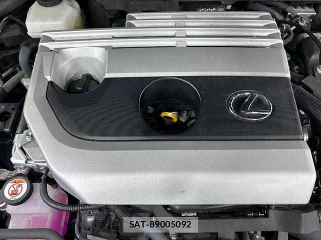 Lexus UX 2023-04 7392715-17