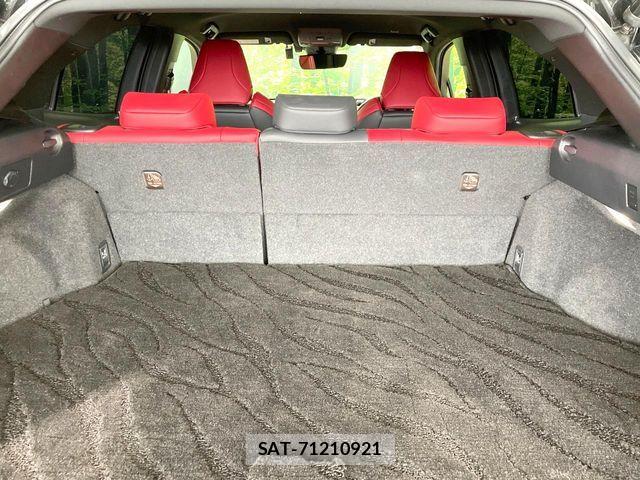 Lexus UX 2019-09 7392716-9