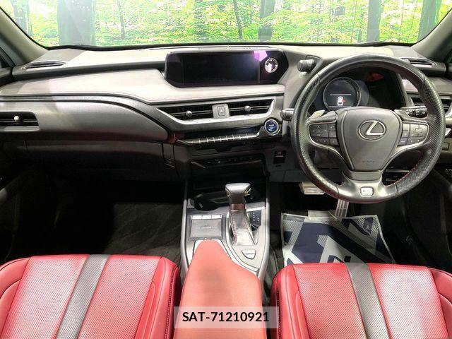 Lexus UX 2019-09 7392716-1