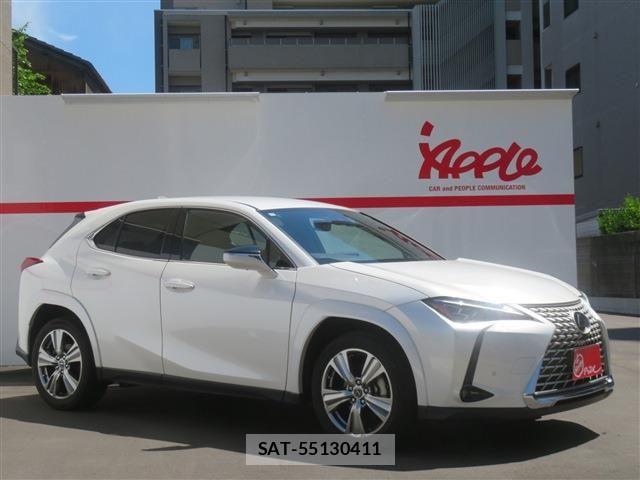 Lexus UX 2023-07 7455490-1
