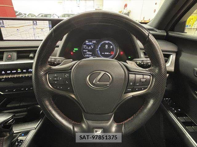 Lexus UX 2020-11 7455495-9