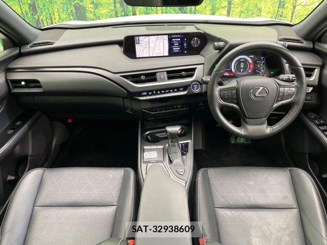 Lexus UX 2020-02 7455492-1