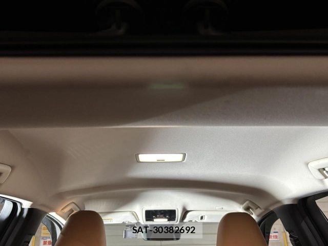 Lexus UX 2021-04 7455493-9