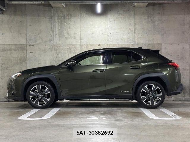 Lexus UX 2021-04 7455493-16