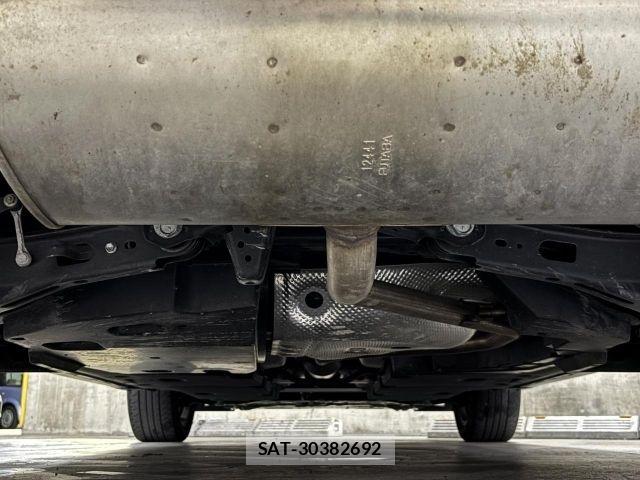 Lexus UX 2021-04 7455493-28