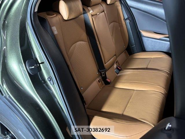 Lexus UX 2021-04 7455493-6
