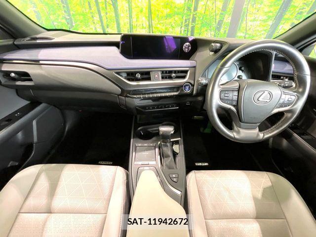 Lexus UX 2021-09 7455494-1