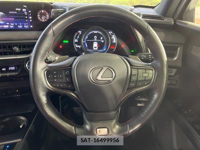 Lexus UX 2019-04 7501345-10