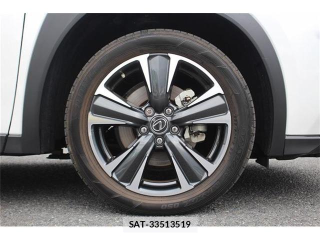 Lexus UX 2023-07 7501348-13
