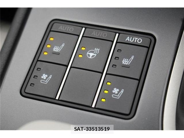 Lexus UX 2023-07 7501348-7