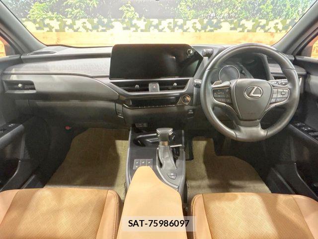 Lexus UX 2023-07 7501341-1