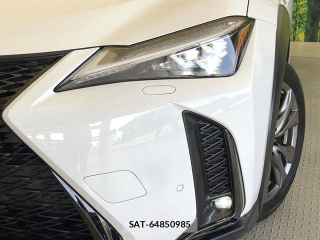 Lexus UX 2023-07 7501344-11