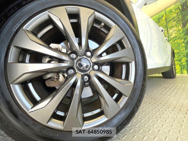 Lexus UX 2023-07 7501344-12