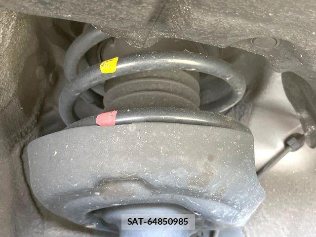 Lexus UX 2023-07 7501344-19