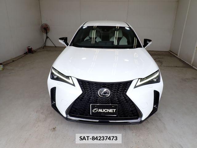 Lexus UX 2023-02 7501342-5
