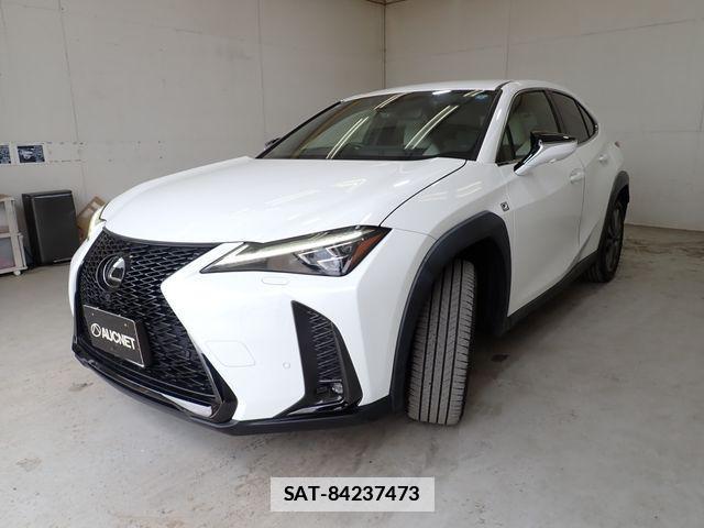 Lexus UX 2023-02 7501342-6