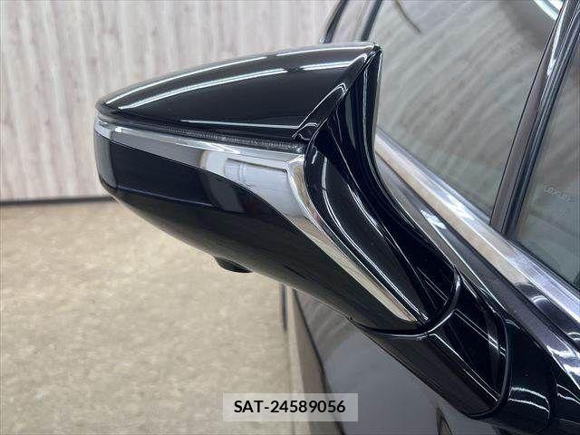 Lexus UX 2020-12 7501351-25