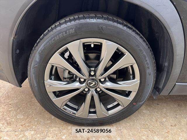 Lexus UX 2020-12 7501351-26