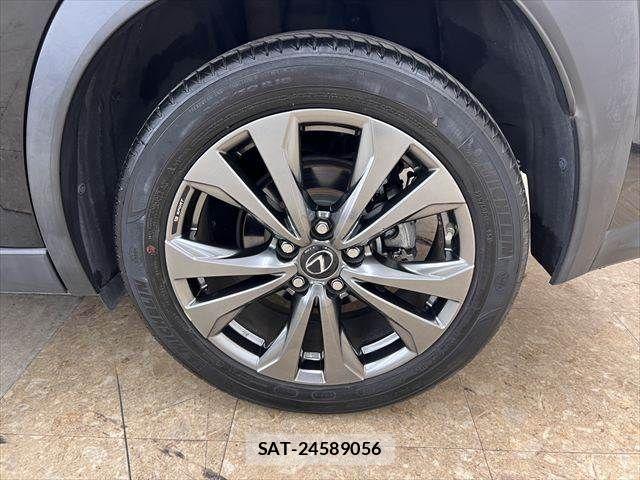 Lexus UX 2020-12 7501351-27
