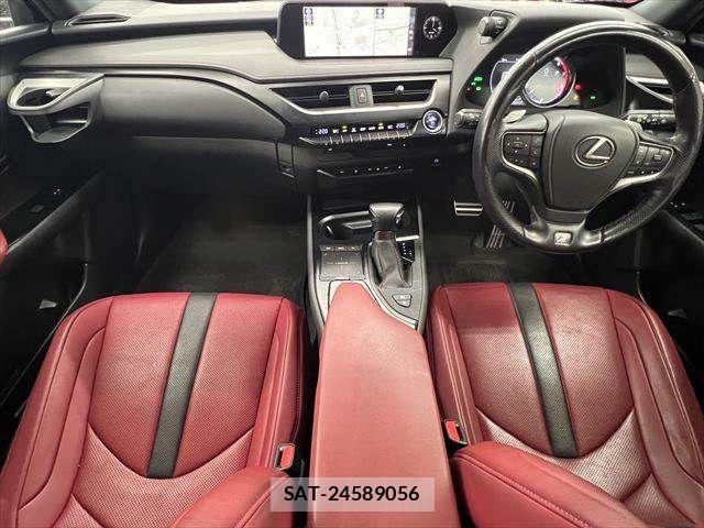 Lexus UX 2020-12 7501351-2