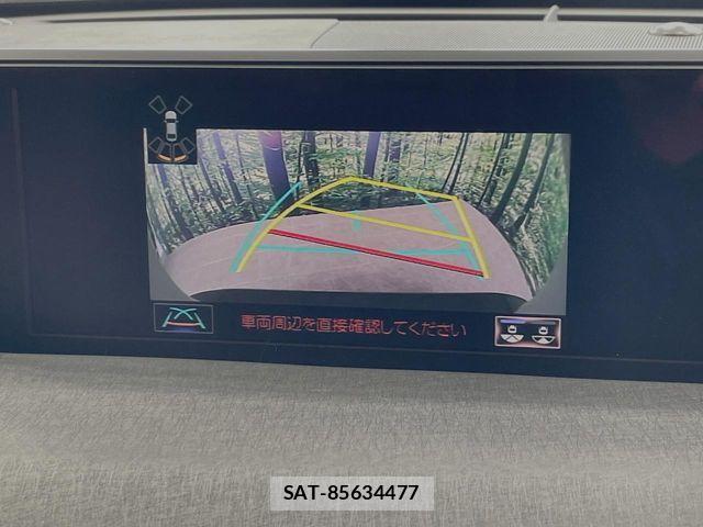 Lexus UX 2019-07 7562376-4