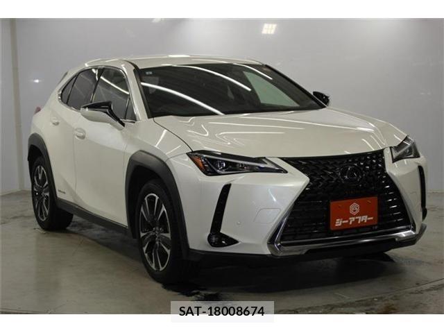 Lexus UX 2019-09 7617767-2