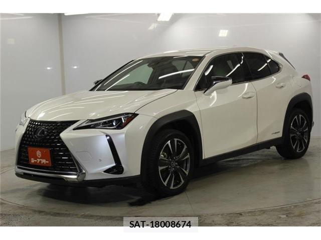 Lexus UX 2019-09 7617767-8