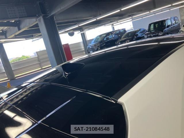 Lexus UX 2023-07 7617762-5