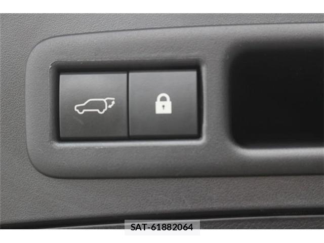 Lexus UX 2021-07 7617765-27